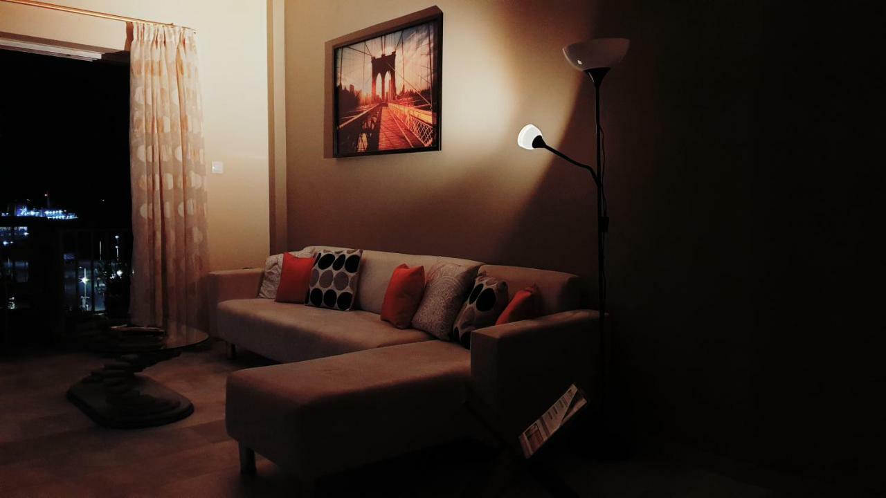 شقة Rafína  في The Anchor - Next To The Port, Airport & Athens المظهر الخارجي الصورة